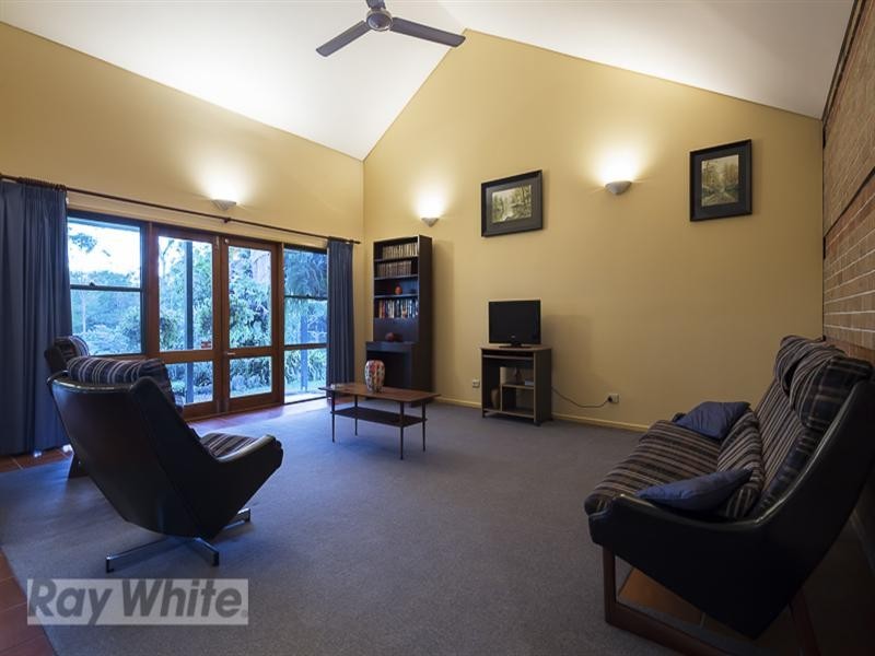 128 Goorari Street, Eight Mile Plains QLD 4113