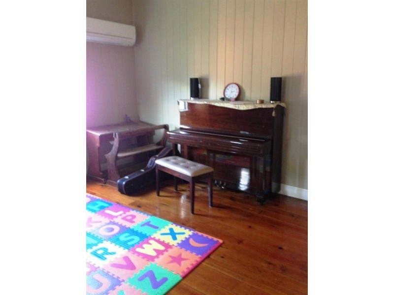 39 Princess Street, Cannon Hill QLD 4170