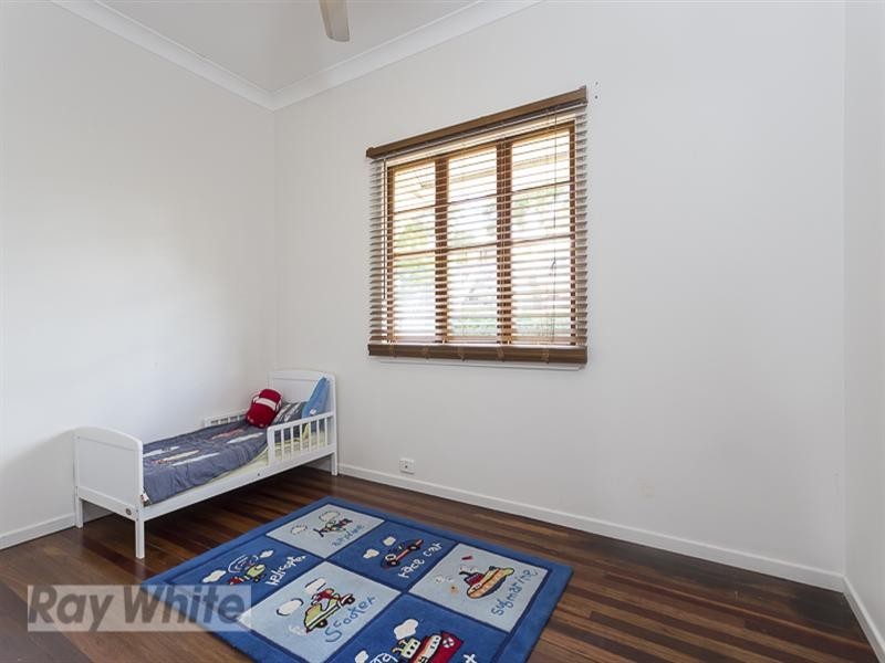 45 Clara Street, Camp Hill QLD 4152