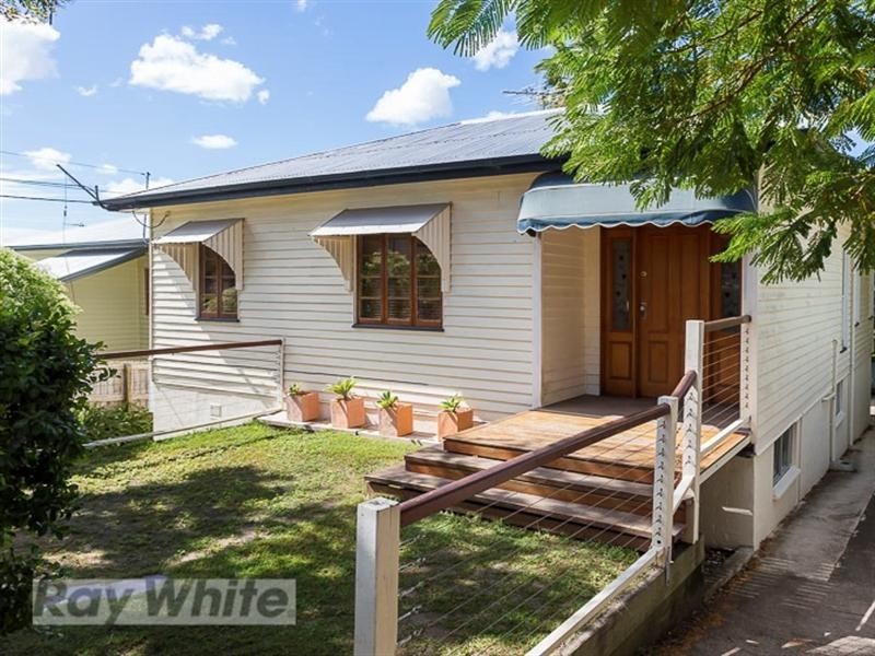 45 Clara Street, Camp Hill QLD 4152