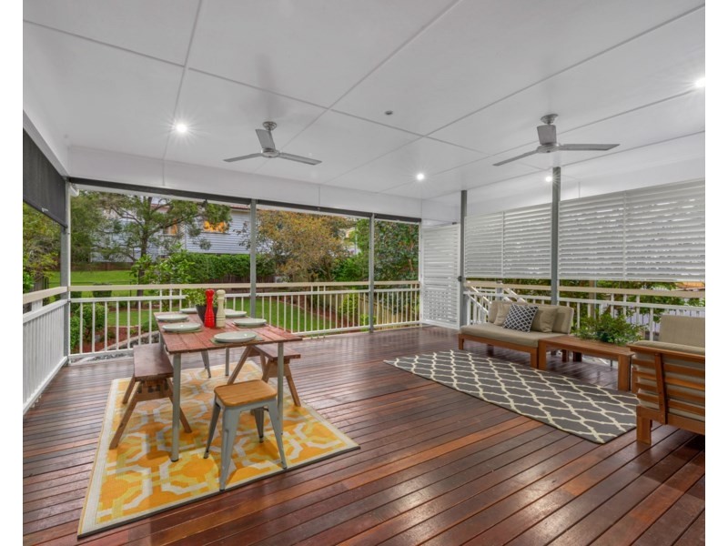 86 Lade Street, Coorparoo QLD 4151
