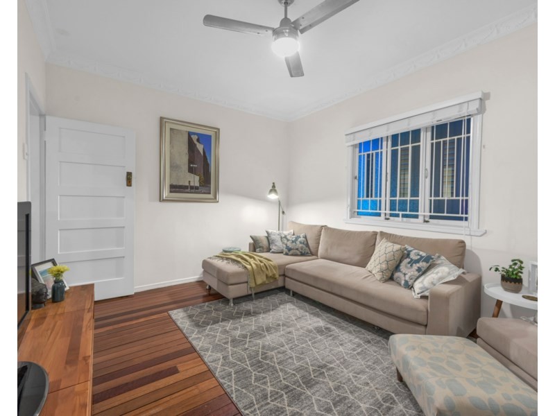 86 Lade Street, Coorparoo QLD 4151