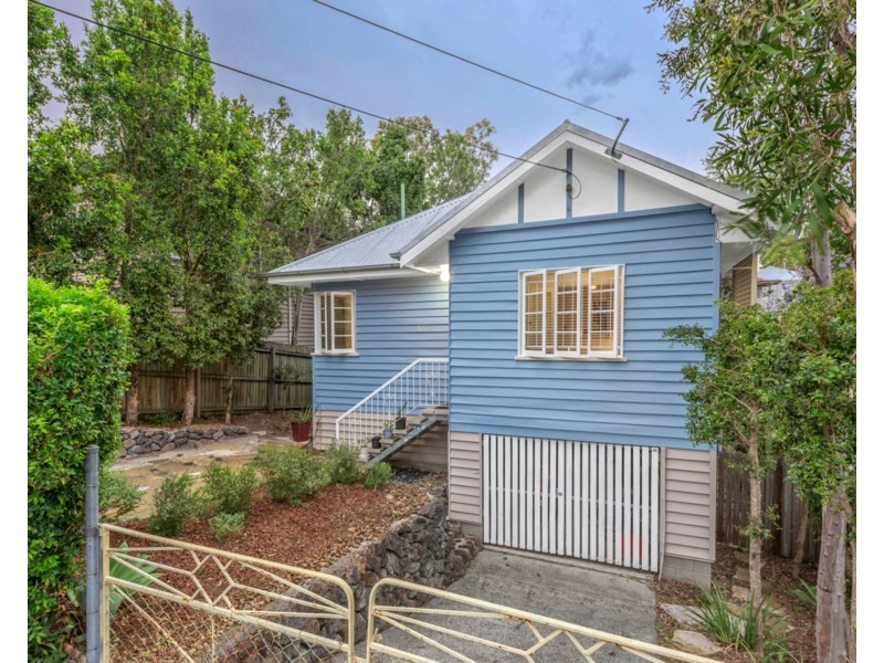 86 Lade Street, Coorparoo QLD 4151