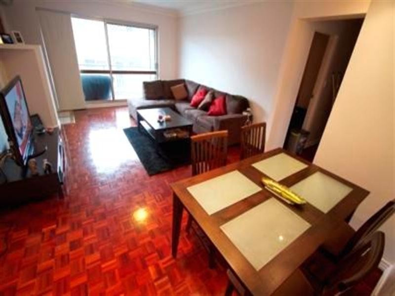 2/77 Kitchener Street, Coorparoo QLD 4151