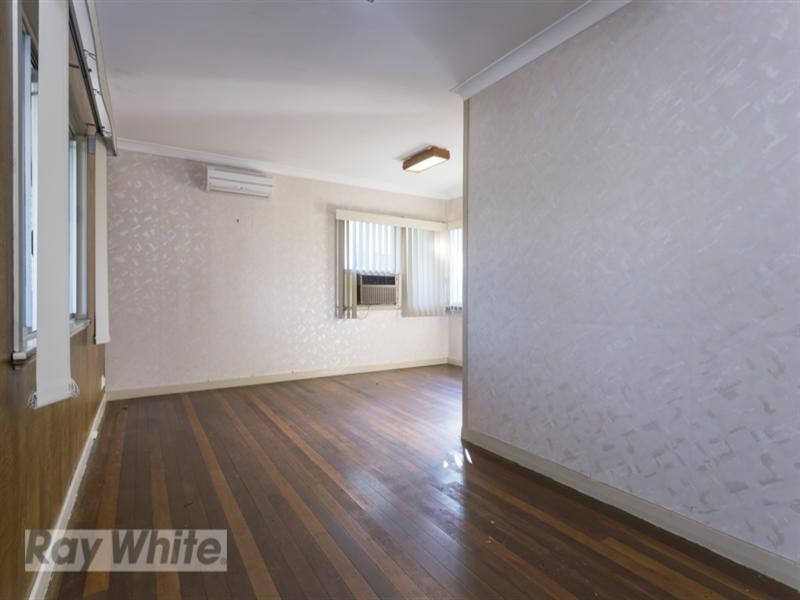 25 Blackwood Avenue, Cannon Hill QLD 4170