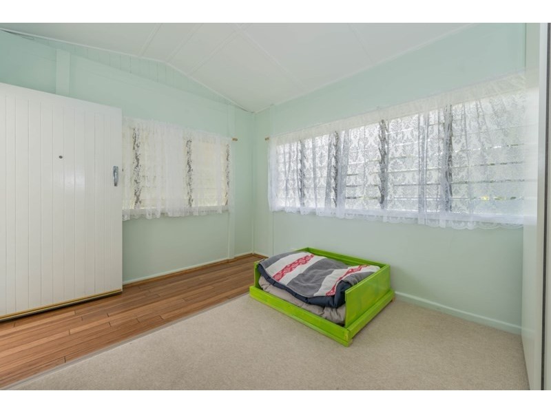 62 Cedar Street, Greenslopes QLD 4120