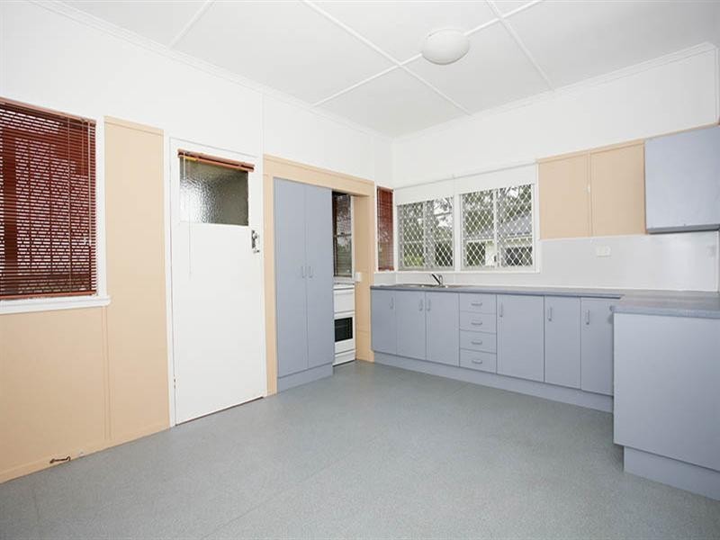 72 Badminton Street, Mount Gravatt East QLD 4122