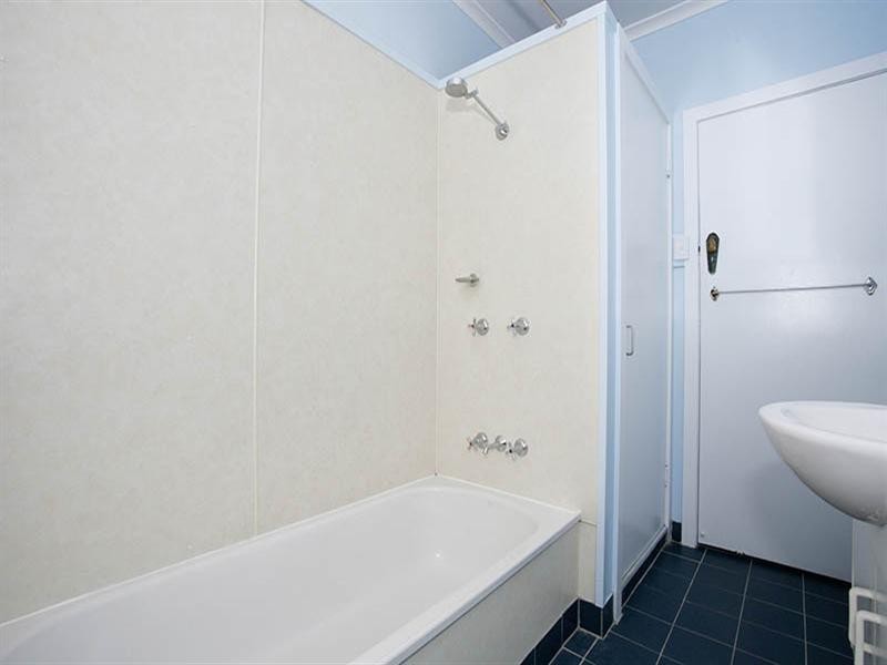 72 Badminton Street, Mount Gravatt East QLD 4122