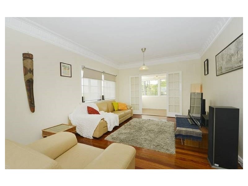 258 Chatsworth Road, Coorparoo QLD 4151