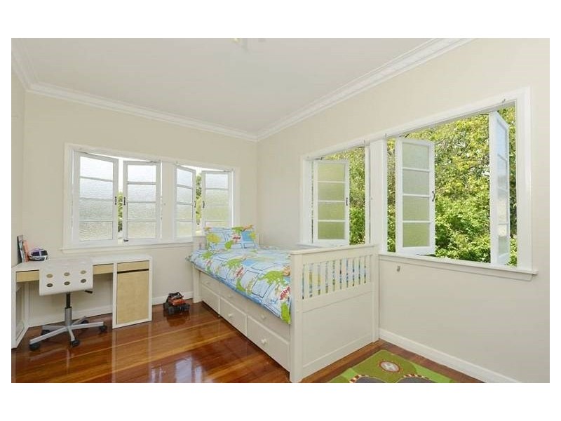 258 Chatsworth Road, Coorparoo QLD 4151