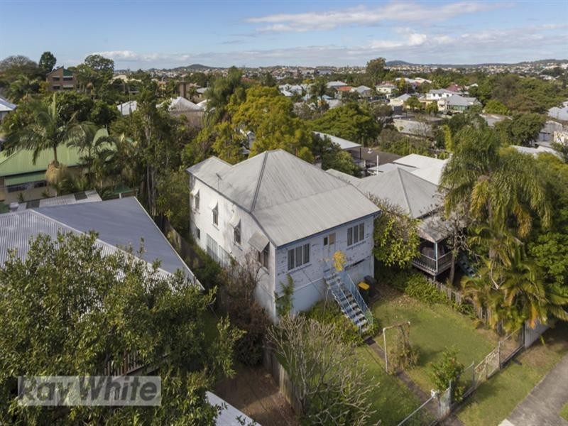 12 Fisher Street, East Brisbane QLD 4169