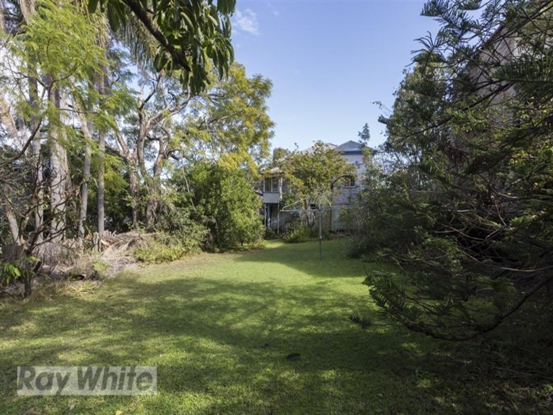 12 Fisher Street, East Brisbane QLD 4169