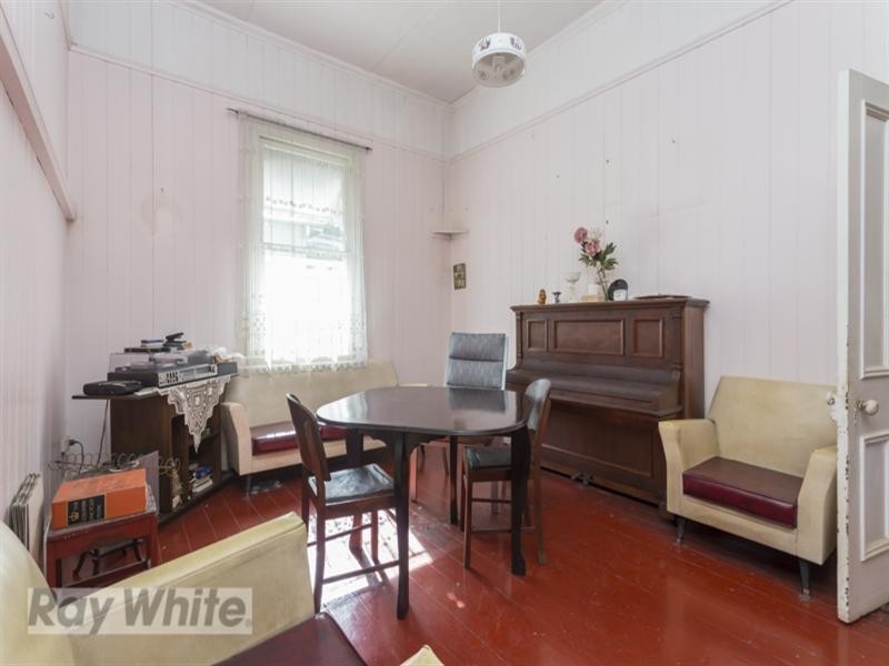 12 Fisher Street, East Brisbane QLD 4169