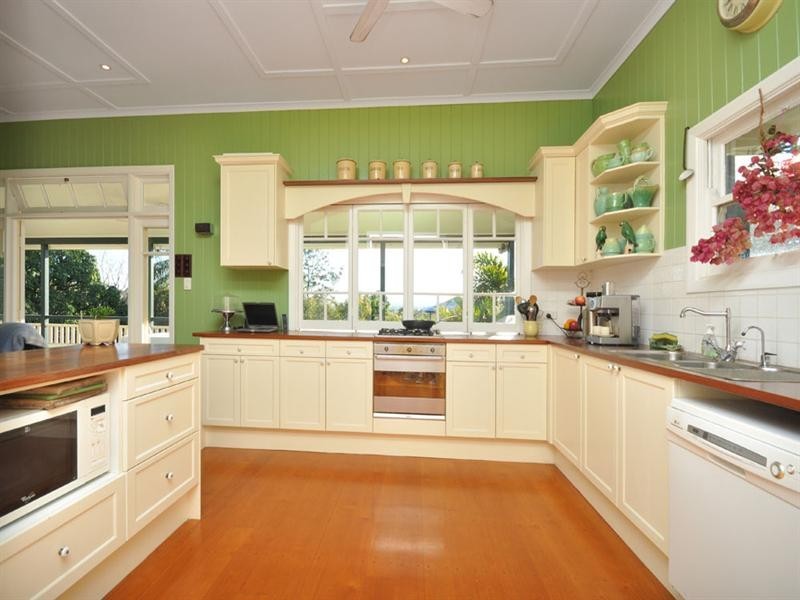 51 Brinawa Street, Camp Hill QLD 4152