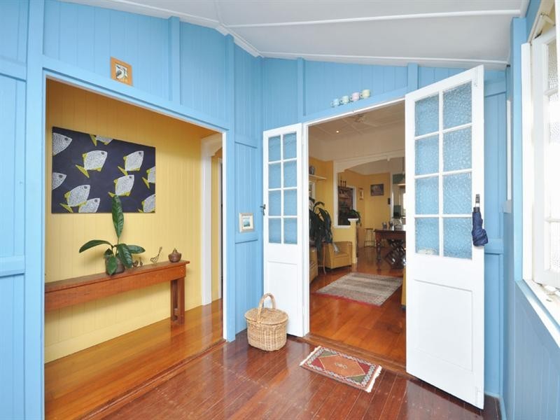 51 Brinawa Street, Camp Hill QLD 4152