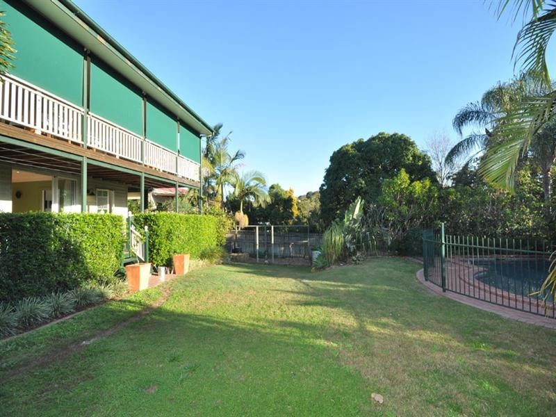 51 Brinawa Street, Camp Hill QLD 4152
