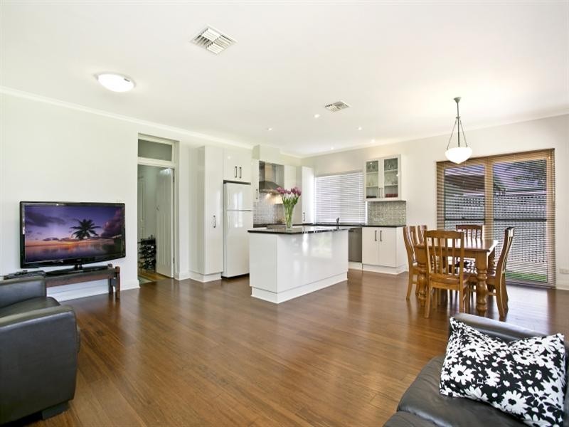 25 Rowell Crescent, West Croydon SA 5008