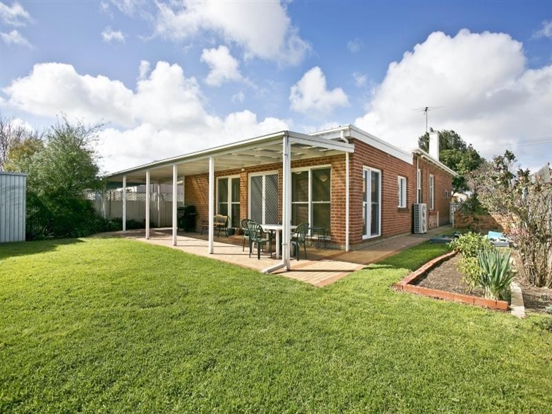 25 Rowell Crescent, West Croydon SA 5008