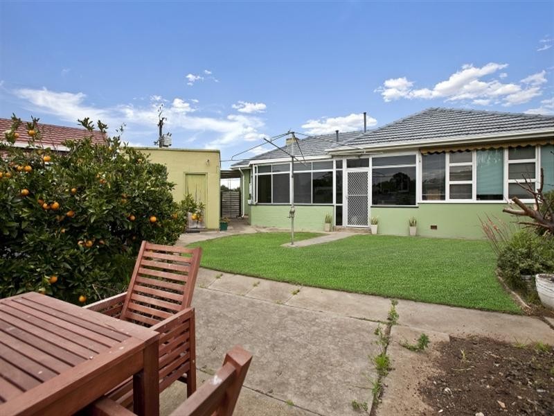 42 Ryan Avenue, Woodville West SA 5011