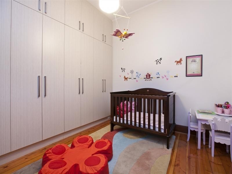 18 Gemmell Street, Beverley SA 5009