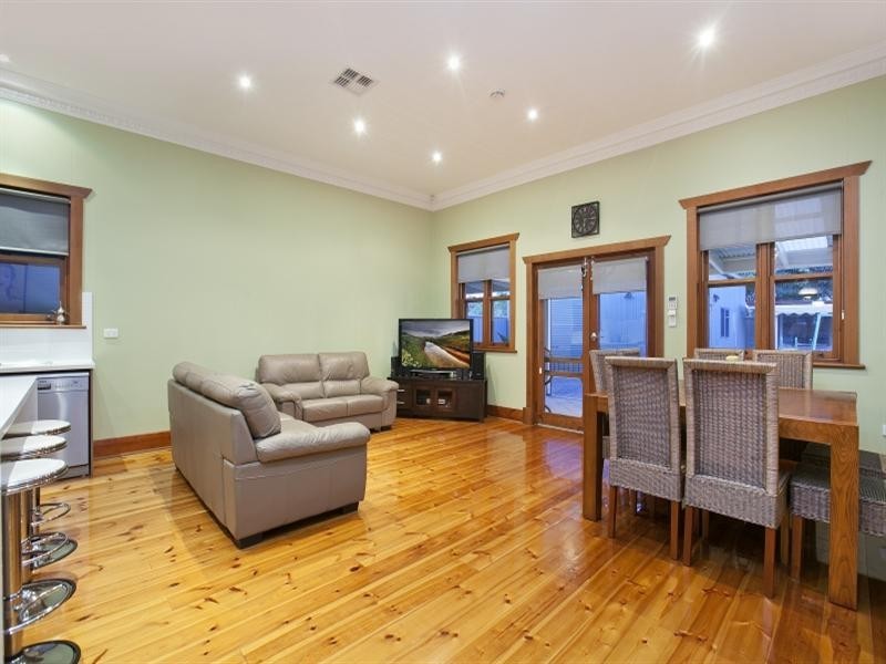 18 Gemmell Street, Beverley SA 5009