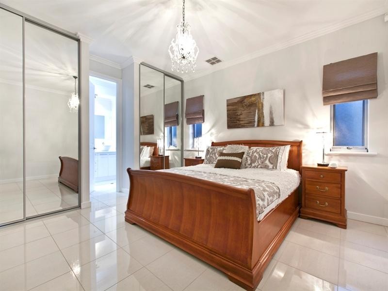 1 Hemmingway Drive, Underdale SA 5032