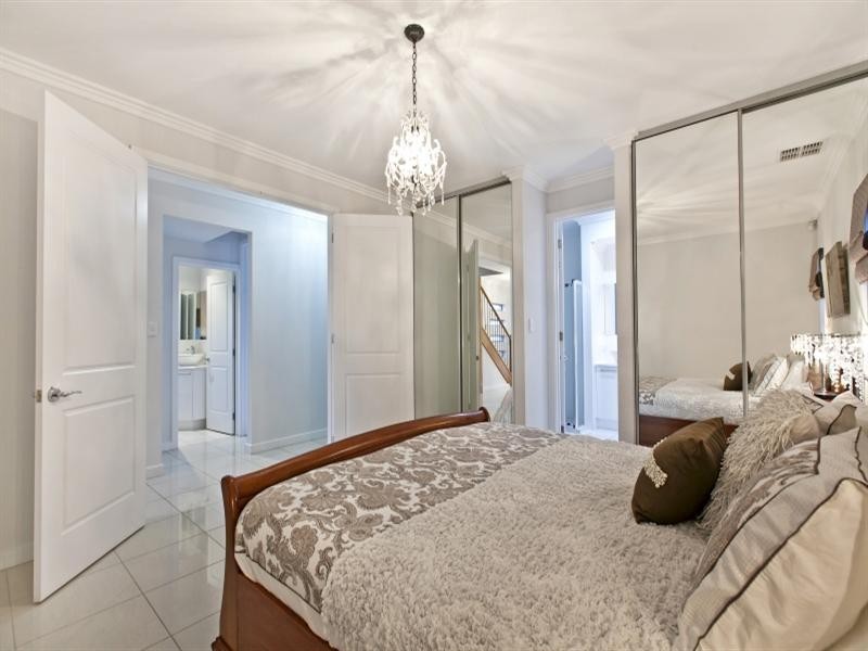 1 Hemmingway Drive, Underdale SA 5032