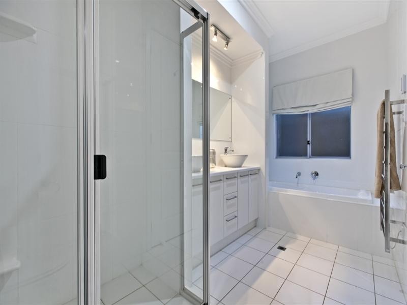 1 Hemmingway Drive, Underdale SA 5032