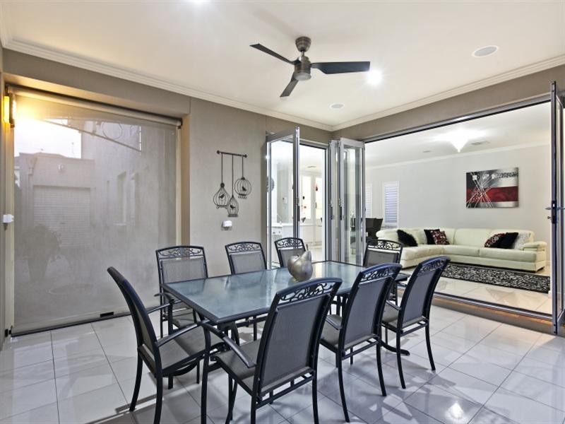 1 Hemmingway Drive, Underdale SA 5032