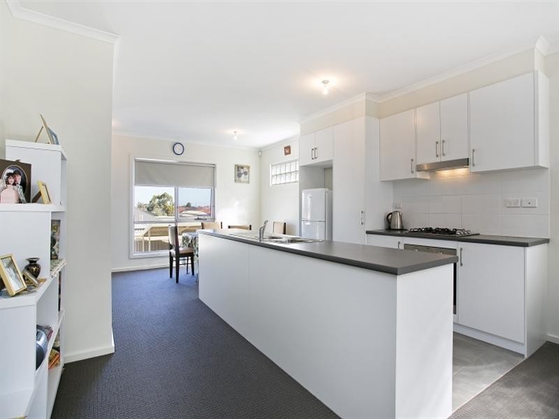 31 Byron Street, Mansfield Park SA 5012