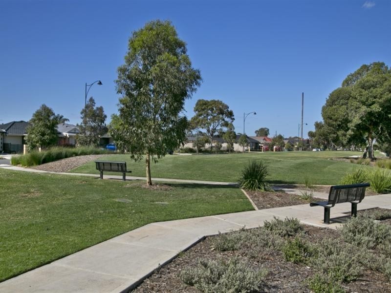 31 Byron Street, Mansfield Park SA 5012