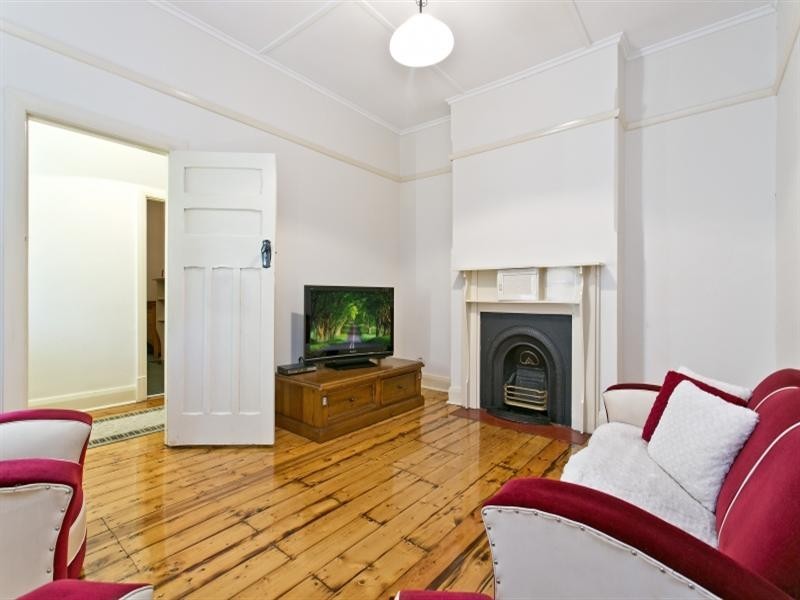 13 Gemmell Street, Beverley SA 5009