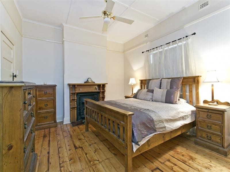 13 Gemmell Street, Beverley SA 5009