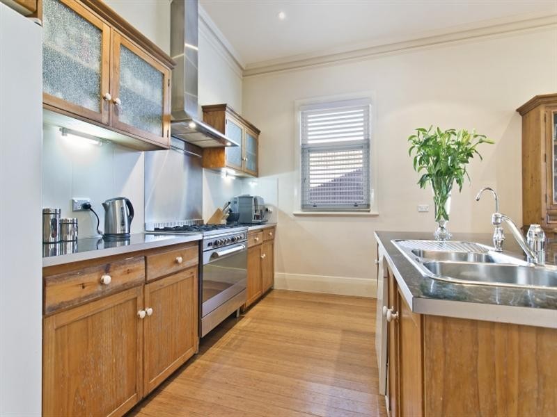 13 Gemmell Street, Beverley SA 5009