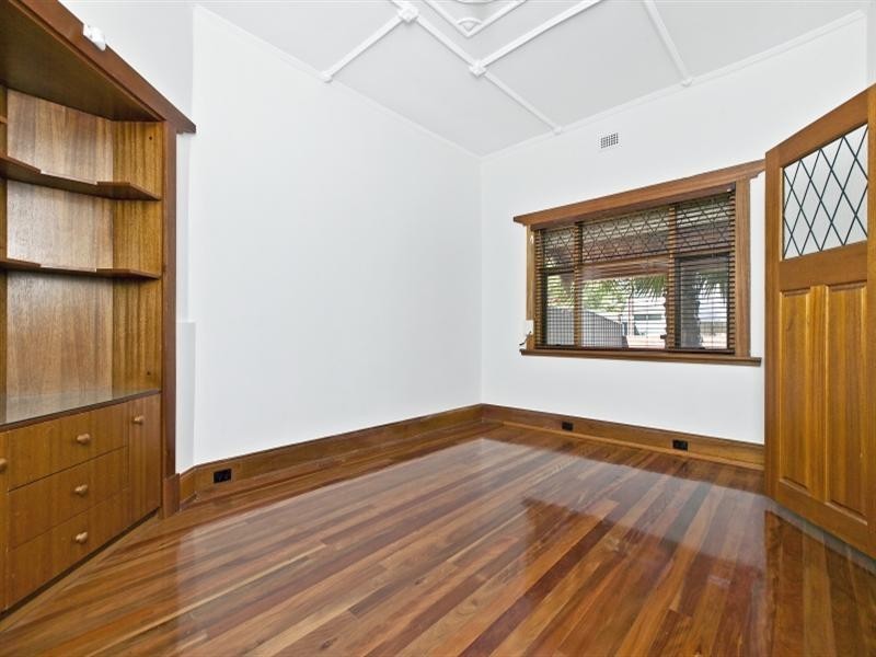 1 Anthony Street, Henley Beach SA 5022