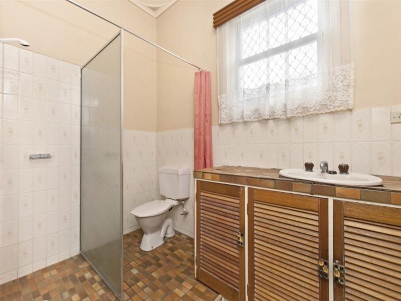 5 Carnarvon Parade, West Croydon SA 5008