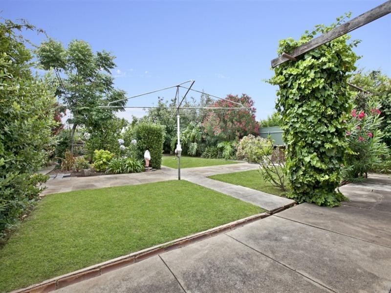 5 Carnarvon Parade, West Croydon SA 5008