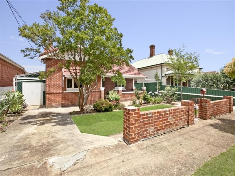 54 Euston Terrace, West Croydon SA 5008