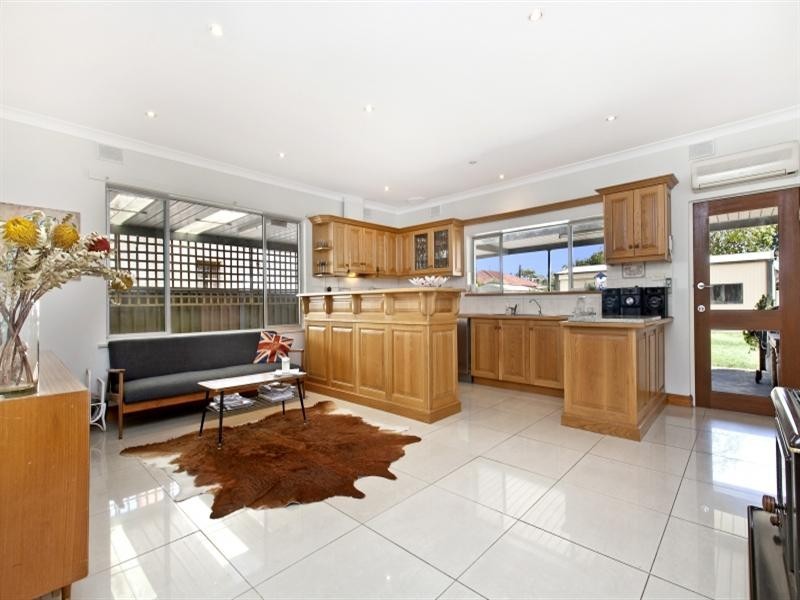 4 Euston Terrace, Croydon SA 5008
