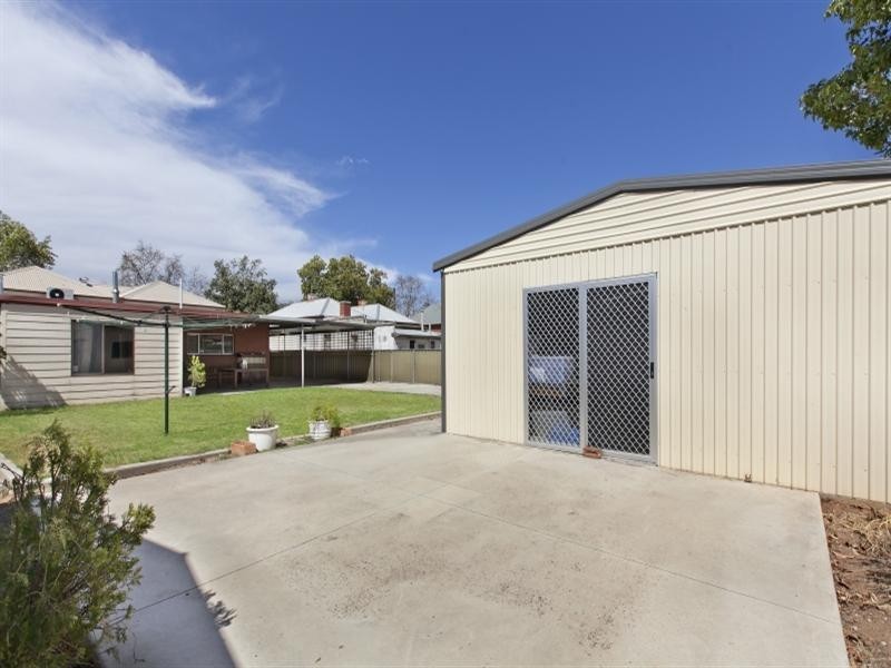 4 Euston Terrace, Croydon SA 5008