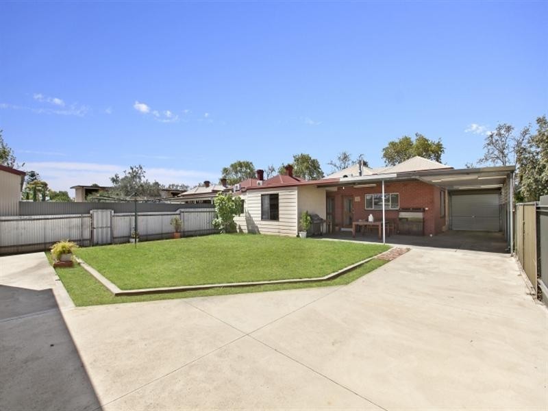 4 Euston Terrace, Croydon SA 5008