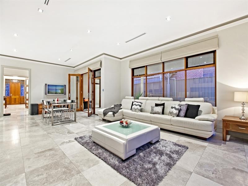 21 Castle Avenue, Prospect SA 5082