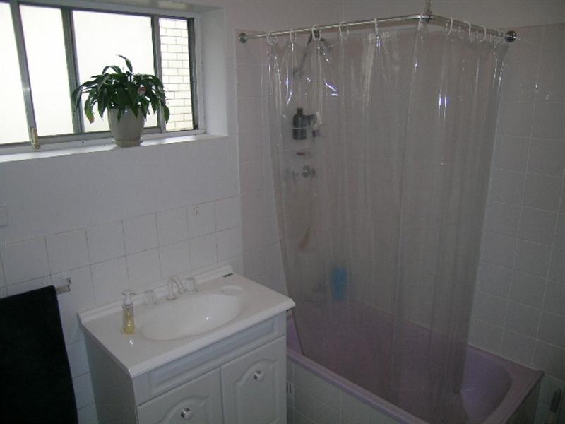 2/105 Ledger Road, Beverley SA 5009