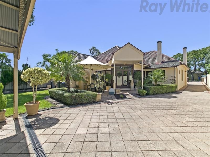 9 The Grove, Woodville SA 5011