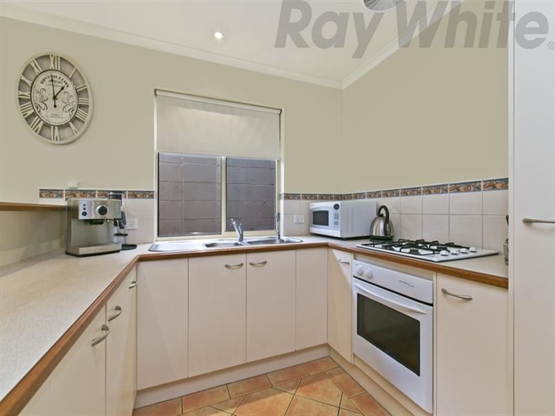 16 Elizabeth Street, Rosewater SA 5013