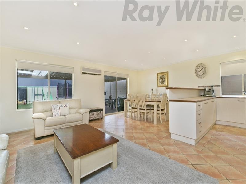 16 Elizabeth Street, Rosewater SA 5013