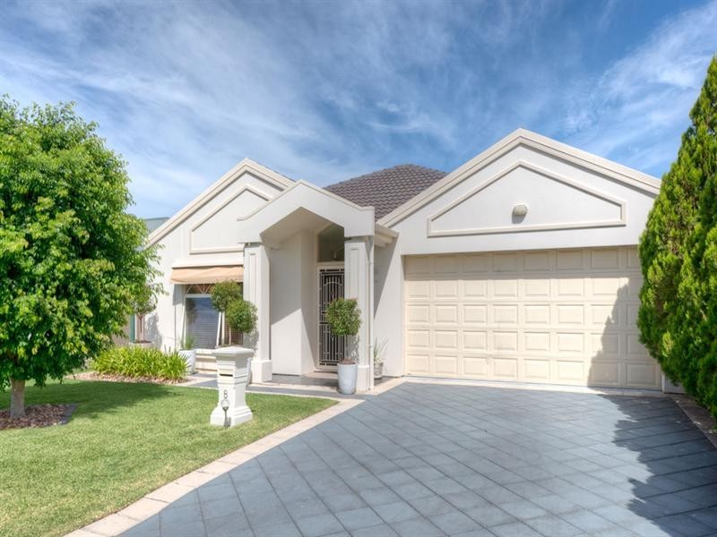 8 Wisteria Grove, Felixstow SA 5070