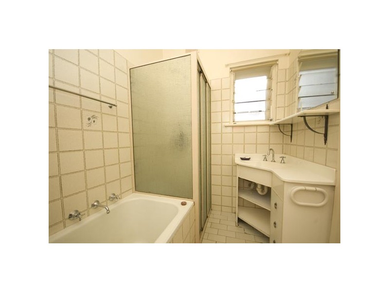 21 Tunbridge Street, Woodville South SA 5011