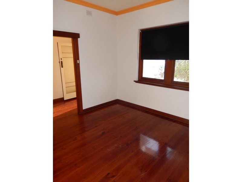 5 Curtis Street, Woodville South SA 5011