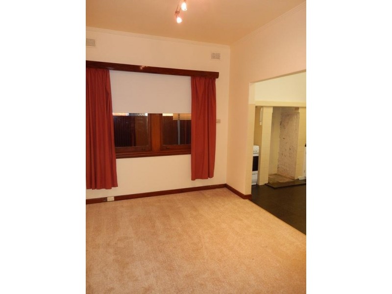 5 Curtis Street, Woodville South SA 5011